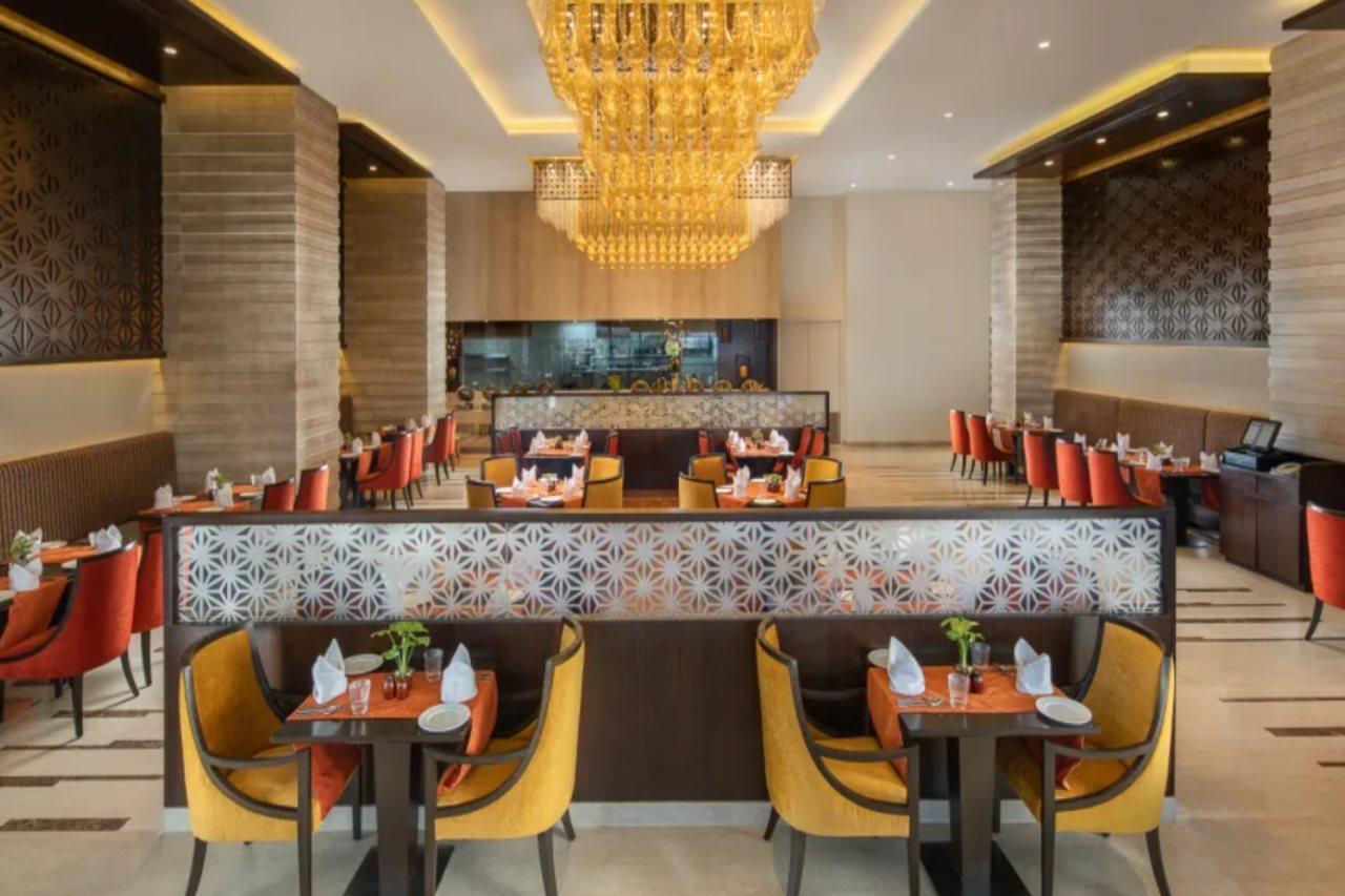 Nirvana Sarovar Portico Gorakhpur Eksteriør bilde