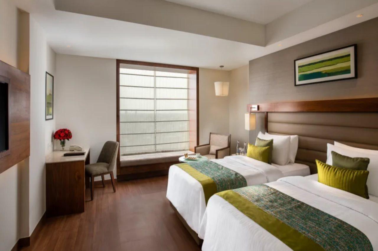 Nirvana Sarovar Portico Gorakhpur Eksteriør bilde
