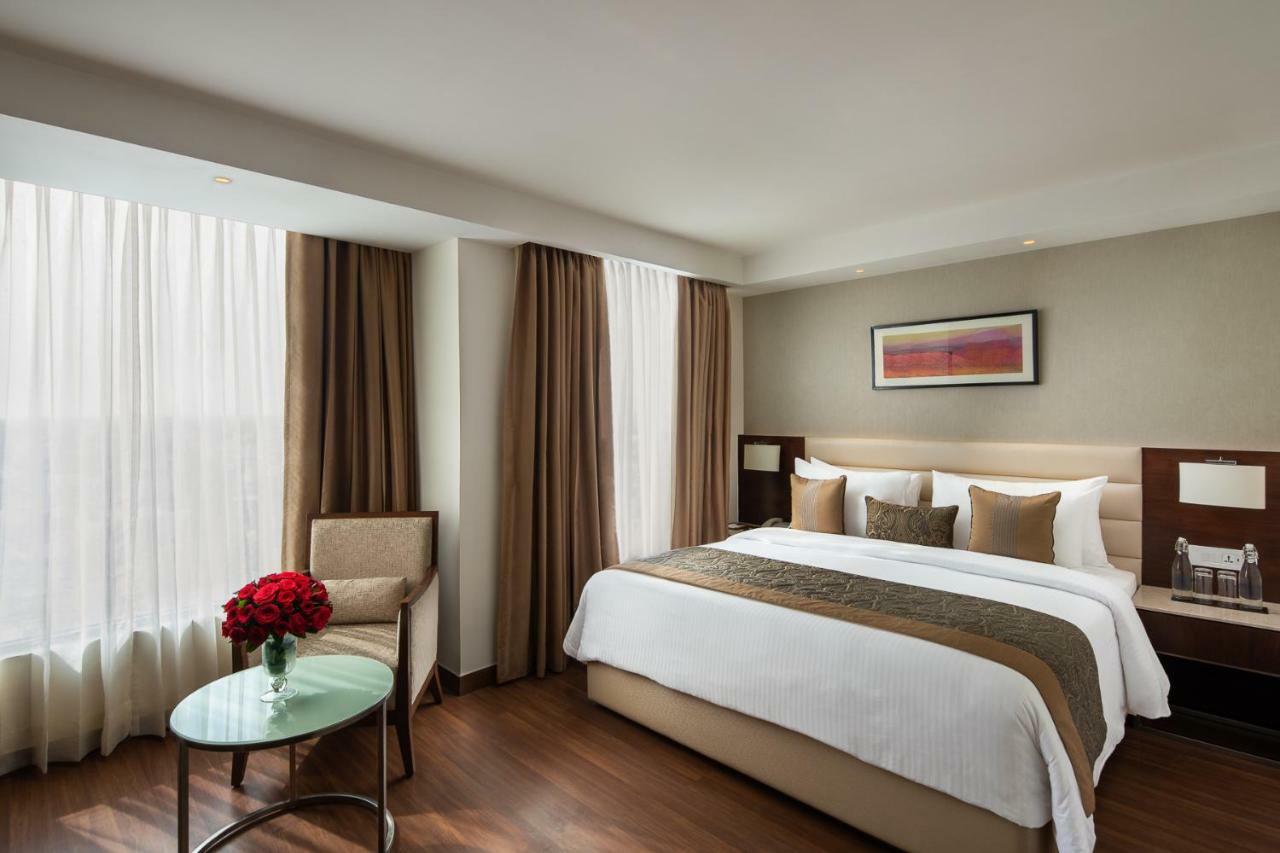 Nirvana Sarovar Portico Gorakhpur Eksteriør bilde
