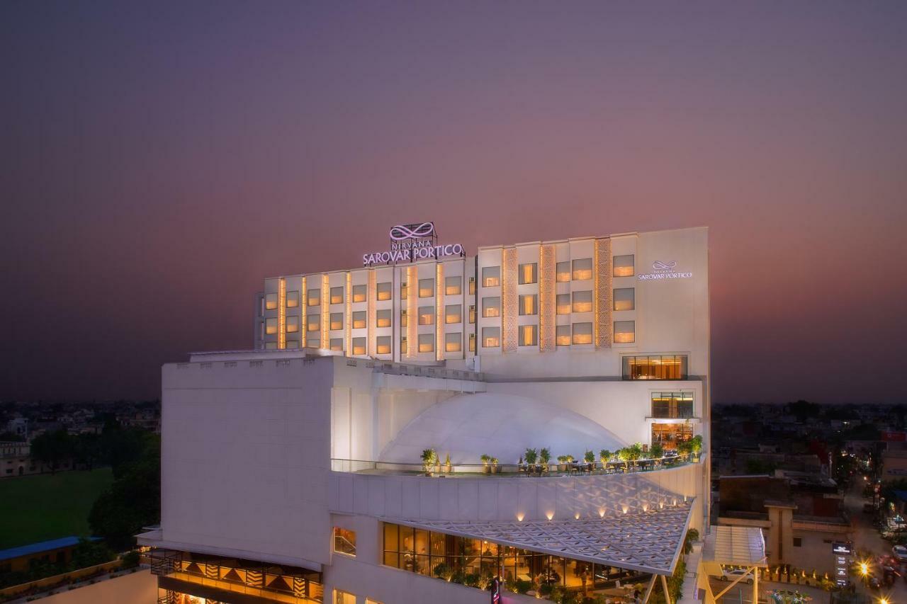 Nirvana Sarovar Portico Gorakhpur Eksteriør bilde